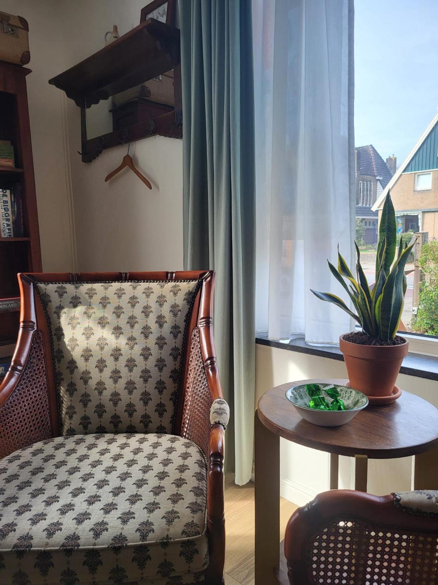 Logement Hartsuiker Hoogeveen Luaran gambar